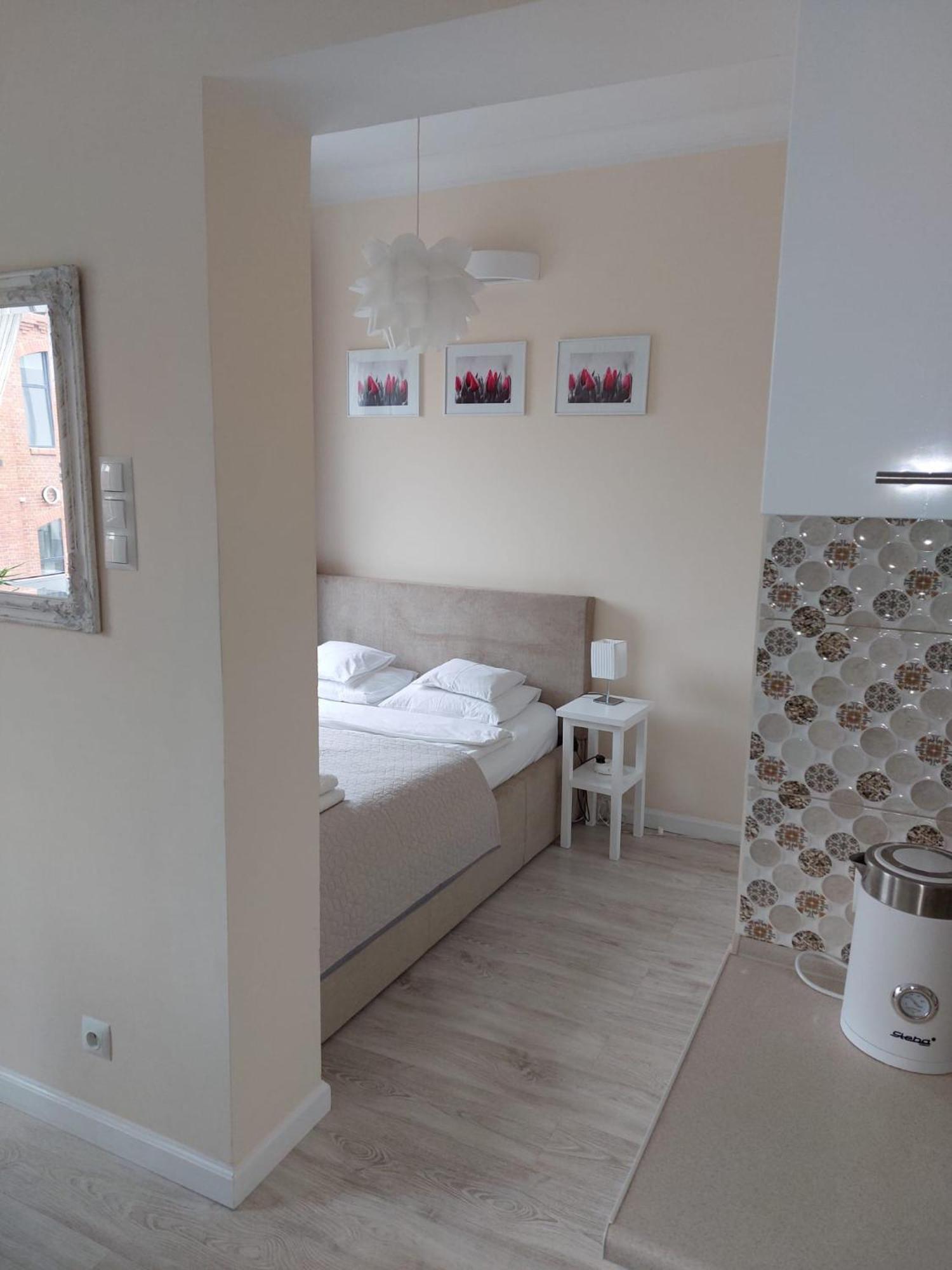 Come&Stay Zielona Gora Exterior photo