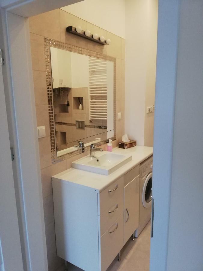 Come&Stay Zielona Gora Exterior photo